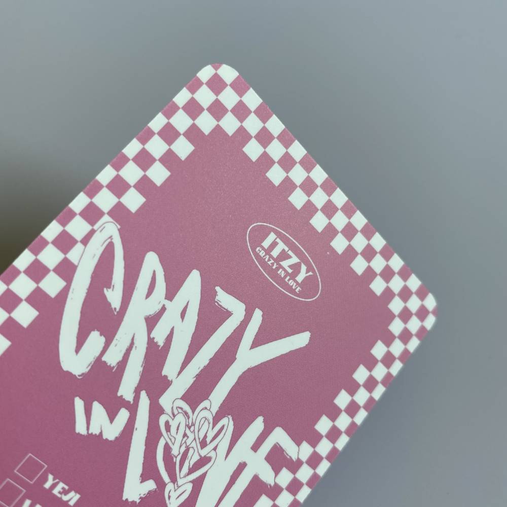 ITZY 1ST ALBUM 'CRAZY IN LOVE' ALBUM PHOTOCARD - CHAERYEONG (V4)